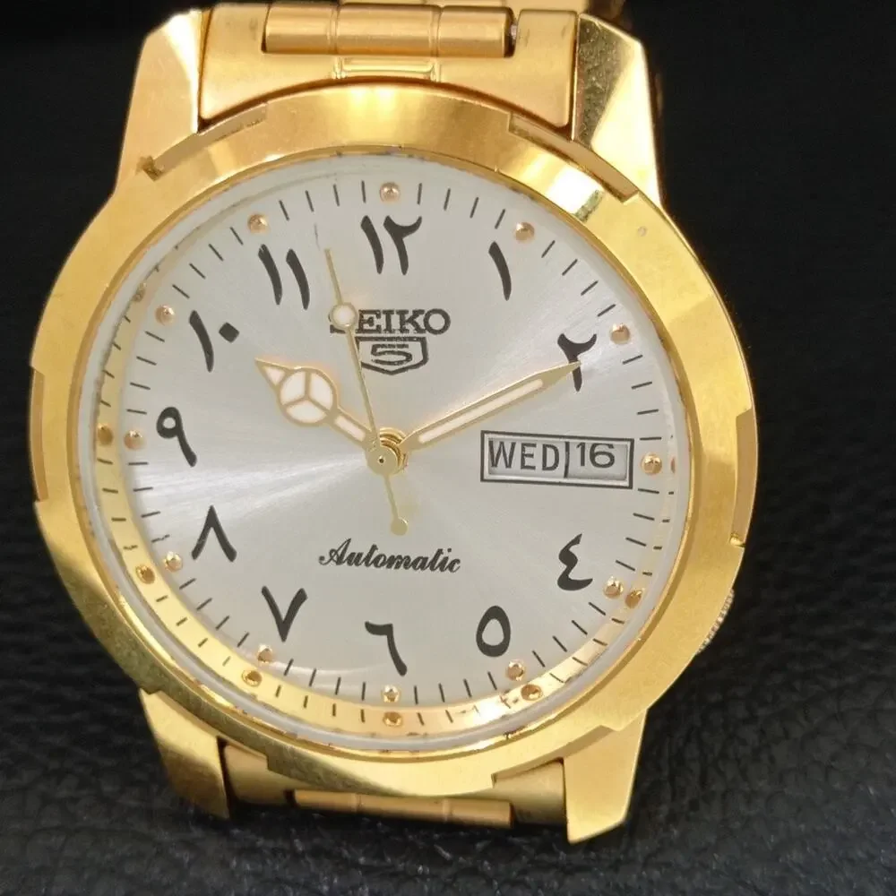 Vintage 1973 Seiko Automatic Mens Gold Watch W/daydate & Arabic accents